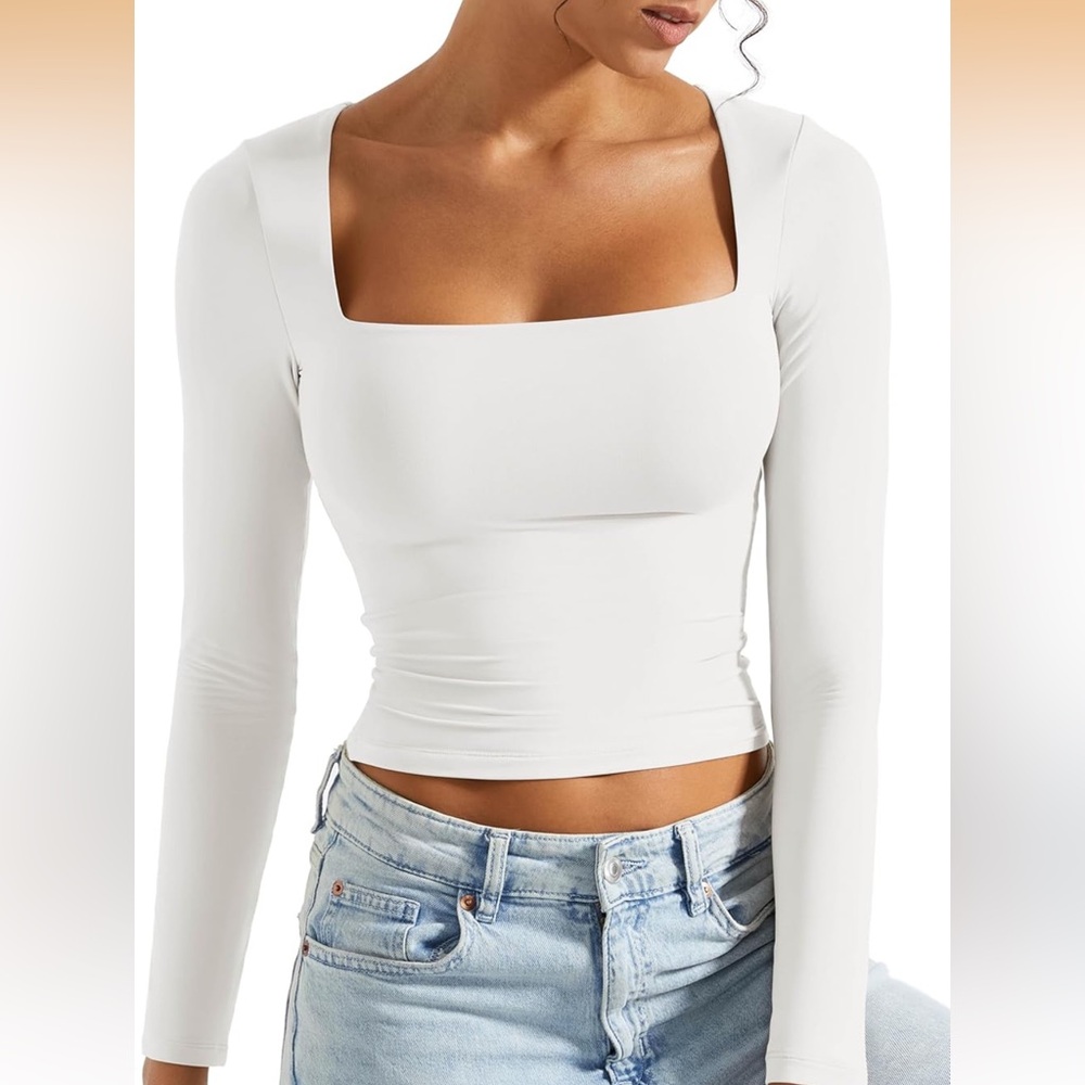 Reoria White Long Sleeve Square Neck Top